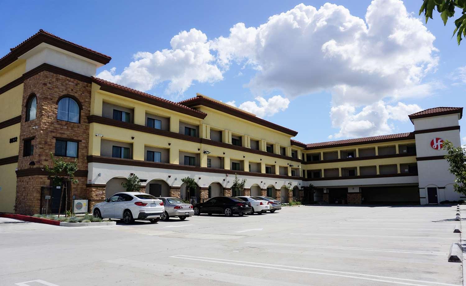 Hartford Hotel Best Western Signature Collection Роузмийд Екстериор снимка